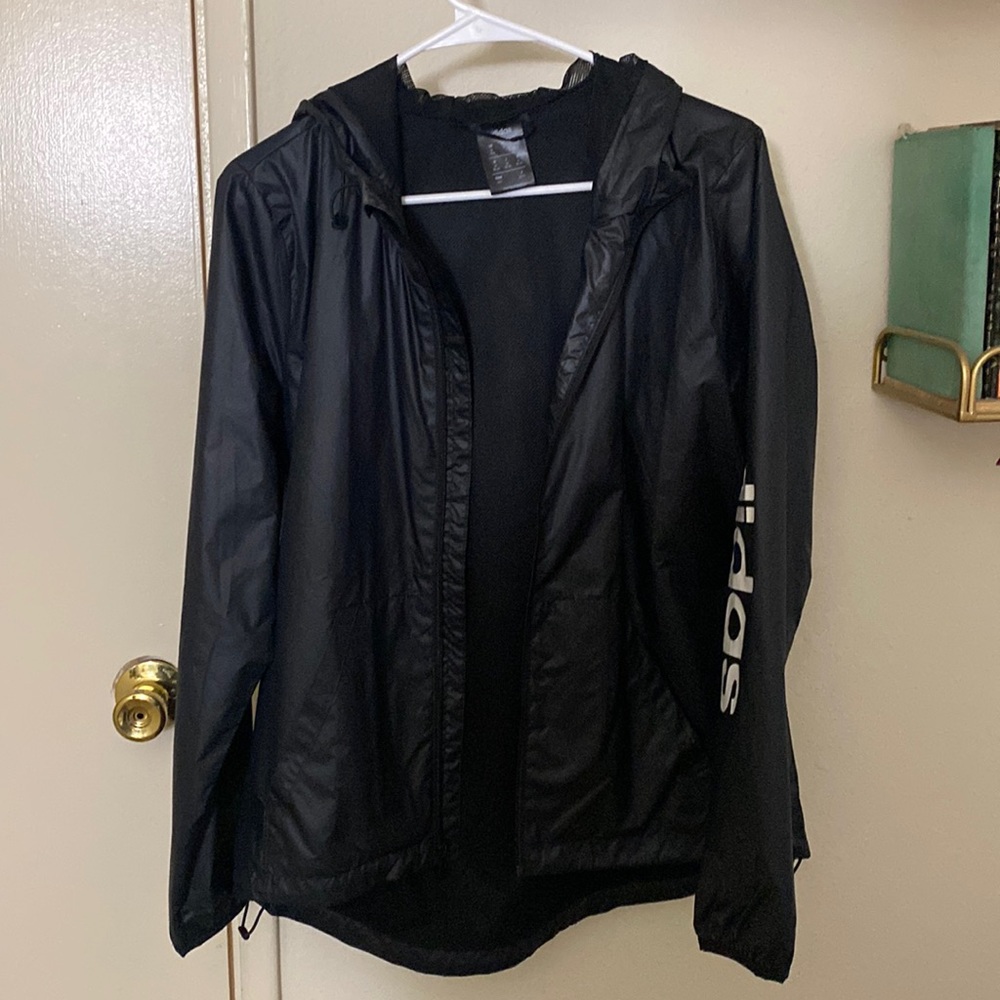 💙 Bundle 6 items for 20% off - Adidas M windbreaker / 100% polyester